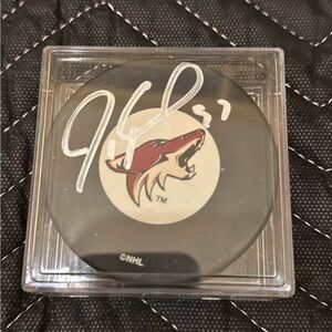 Jeremy Roenick autographed Phoenix/Arizona Coyotes hockey puck